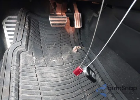 2018 Honda Accord Sport z USA, uszkodzony, nr VIN 1HGCV1F38JA117652